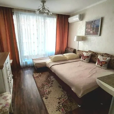 Apartment студио прованс лариса Pomorie